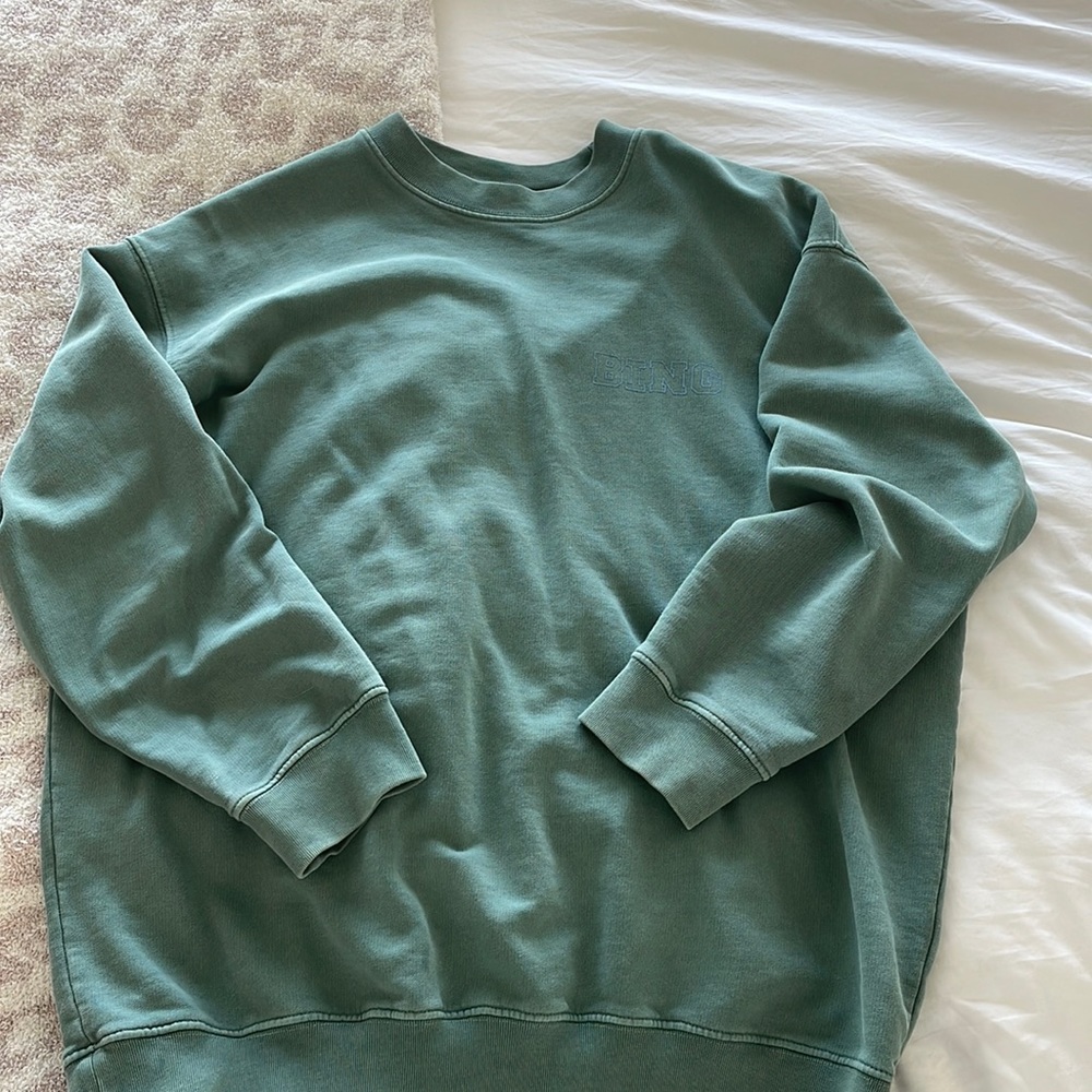 Anime bing crewneck